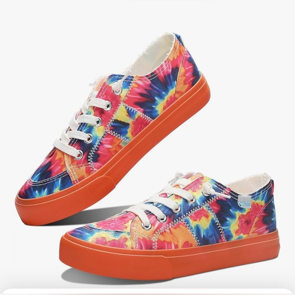 NEW Sz. 5 Colorful Tie-Dye 
Classic low Top Sneakers 
Anti-slip Orange Soles